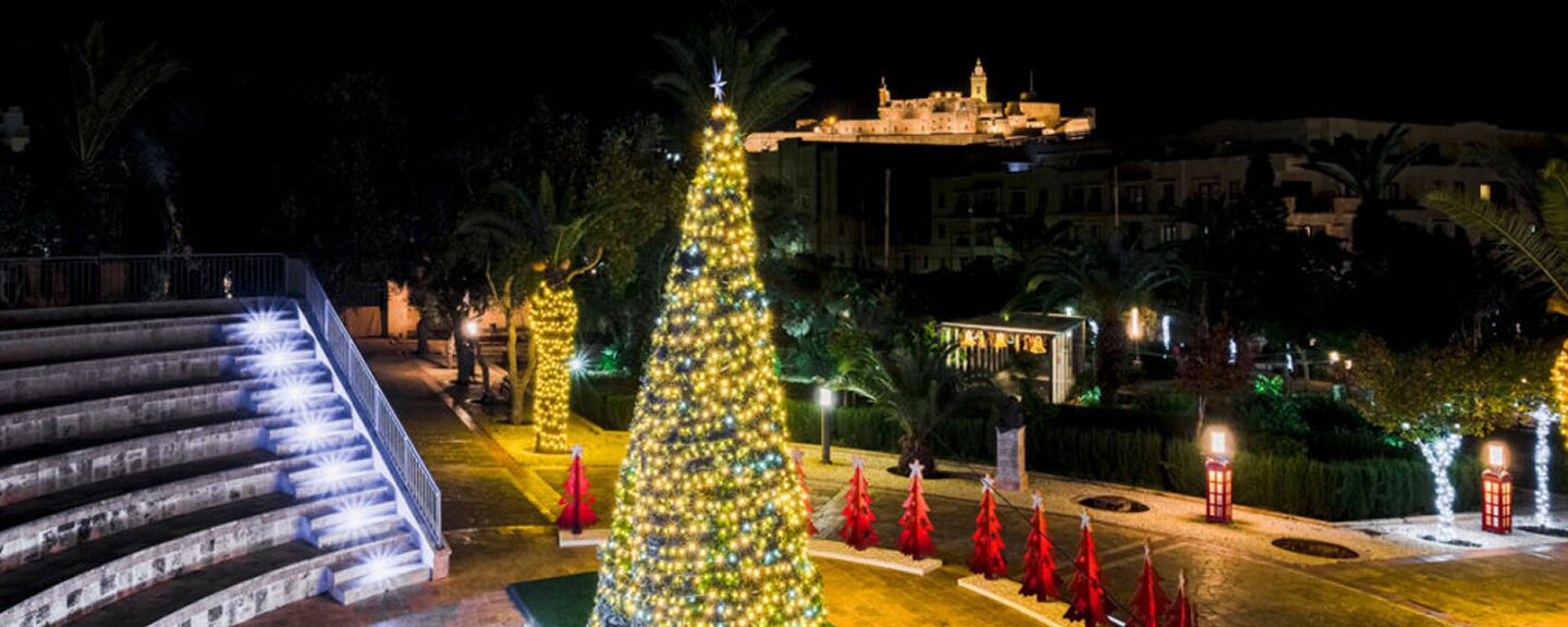 Christmas Tuk-Tuk Tour